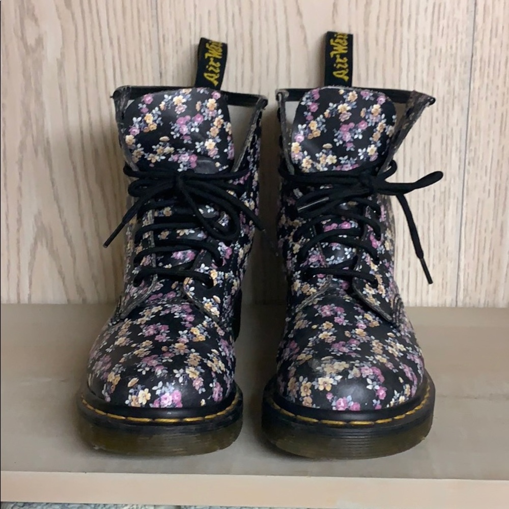 Floral Dr Marten Air Ware Combat Boots
